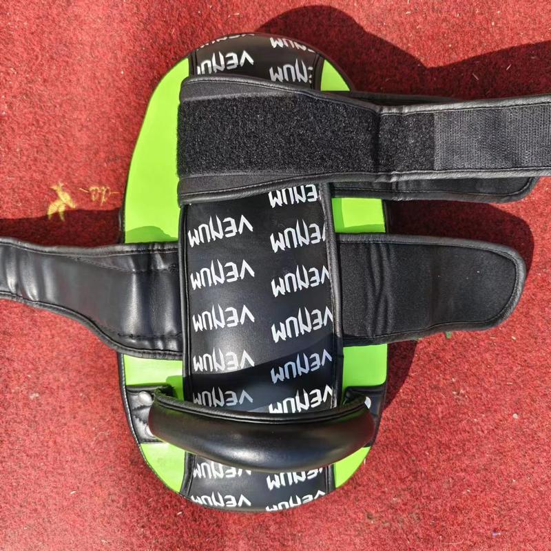 Product Introduction of Sanda Foot Target Taekwondo Training Equipment Boxing Target Boxing Adult Children Target Fight Baffle Muay Thai Boxing 2
