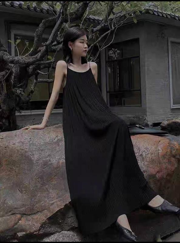 Product Introduction of Váy Hai Dây Xếp Ly Dành Cho Nữ, Mỏng Và Thanh Lịch, Màu Trơn Váy Dài Dễ Phối Đồ Dành Cho Quý Cô 15