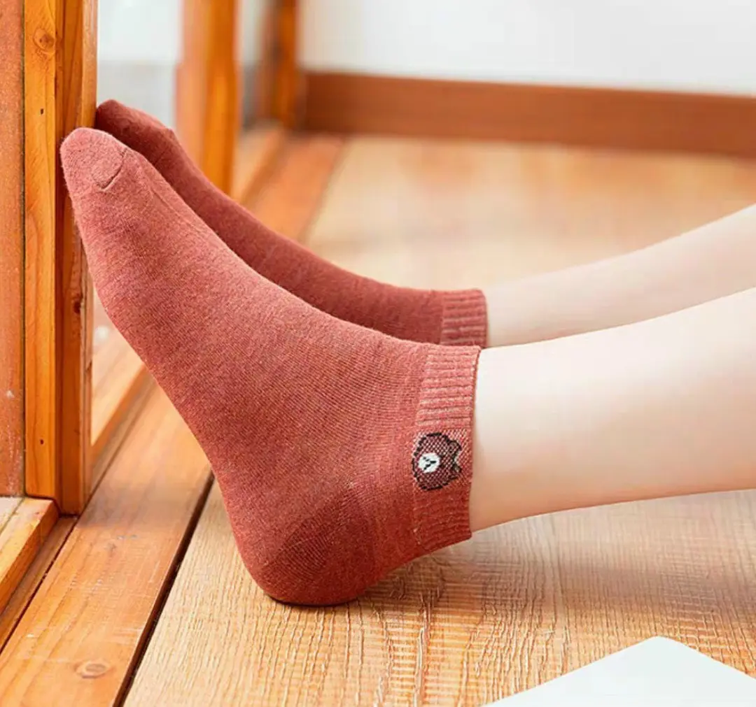 Vớ nữ cổ ngắn tất bán chạy thiết kế xinh xắn đáng yêu phong cách Hàn Quốc đơn giản mẫu mới thoáng mát thấm hút mồ hôi