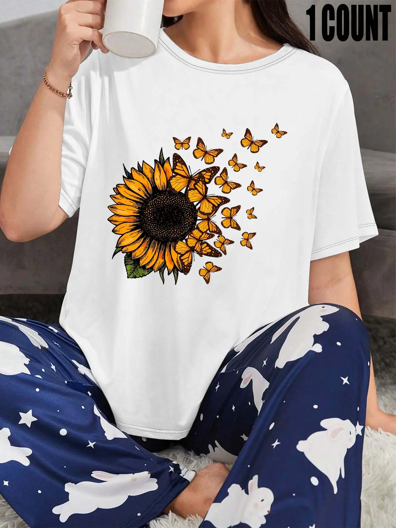 【Plus Size】 Sunflower & Butterfly Print Short Sleeve Pajama Tee, Casual Comfy Round Neck T-Shirt for Summer, Women's Sleepwear for Daily Wear, Pjs