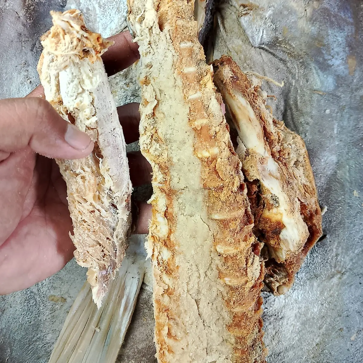 Tulang ikan asin jambal roti super ngeprul