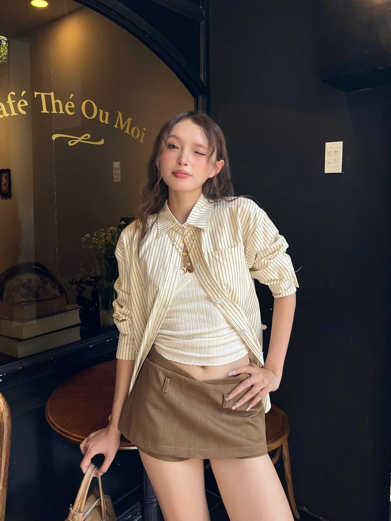 Product Introduction of [Deal Mở Bán] SanSan Shirt AH24 Áo Sơ Mi Nữ Wepretty Clothes Dáng Basic Oversized Dễ Phối Đồ Với Nhiều Phân Poại Màu Sắc Sáng Da 5