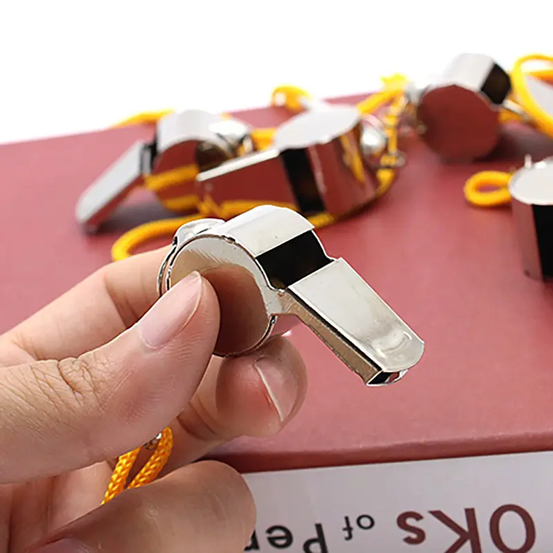 Còi Kim Loại, Lớn, Thích Hợp Cho Các Môn Thể Thao Đồng Đội Và Thể Thao, Có Dây Thừng, Mạnh Mẽ Và Nhỏ Gọn, Chống Mài Mòn, Làm Bằng Thép Không Gỉ, Thích Hợp Cho Nhân Viên Cứu Hộ 7
