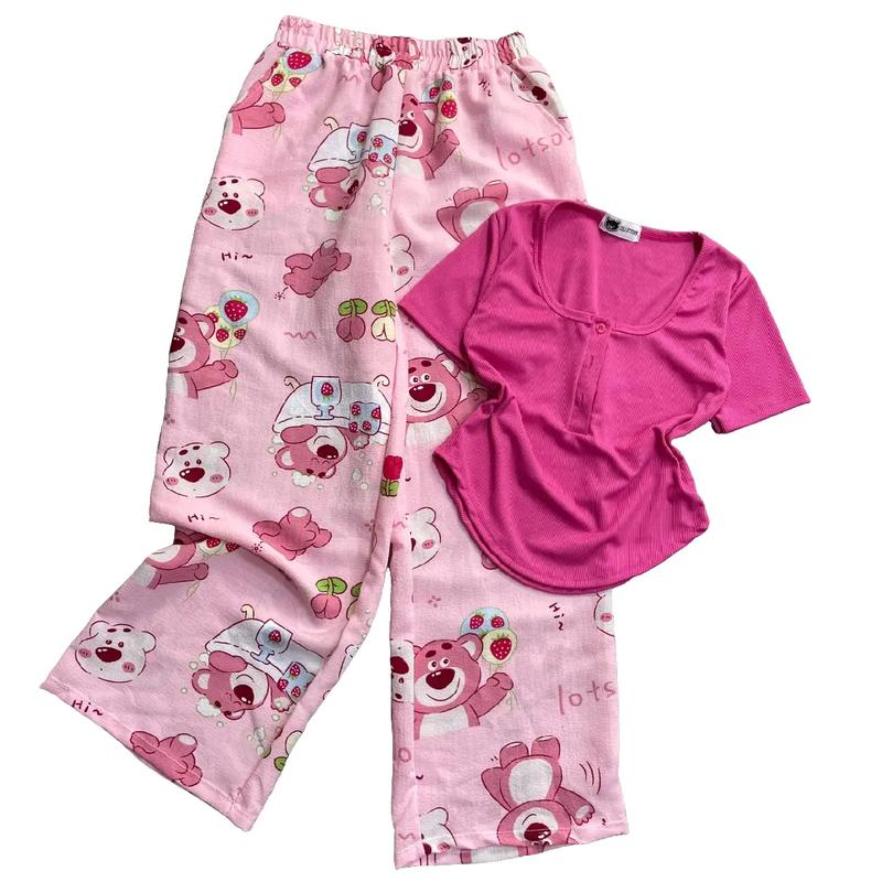 Nhung Women Bộ Đồ Nữ 2032 Áo Tay Ngắn Cổ Vuông Có Nút Quần In Hoạ Thình Full Từ Chất Liệu Đũi Gân Và Thun Gân Tăm Set Quần Hoạ Thình Croptop Đồ Bộ Con Heo Hồng