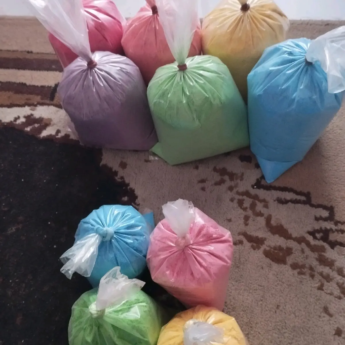 Holly Powder 1kg - Tepung Warna - Tepung Holi Bubuk - Shop | Tokopedia