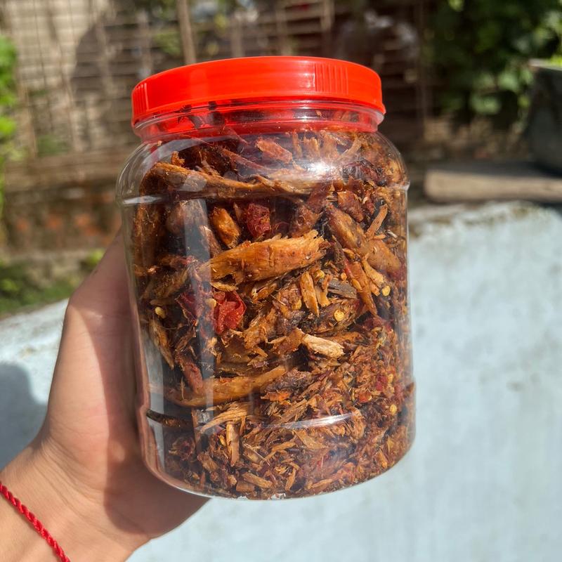 Cá Khô Giã Tỏi Ớt Hũ To 500gram