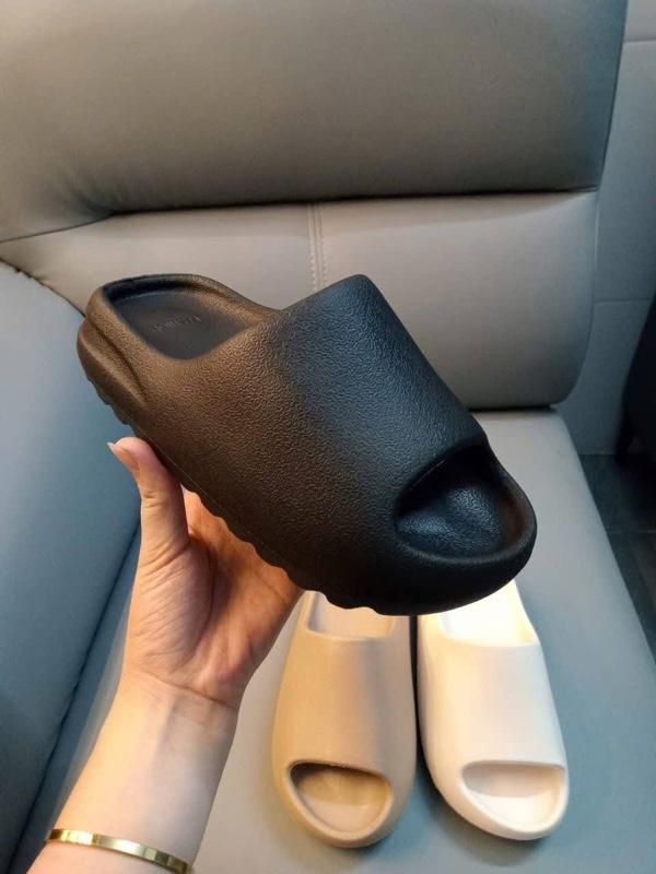 Product Introduction of [Hàng L1] M05 Dép Bánh Mì Vân Nhám - Đế Đúc Răng Cưa cao 5p fullsz nam nữ phong cách Basic, dép lê 8