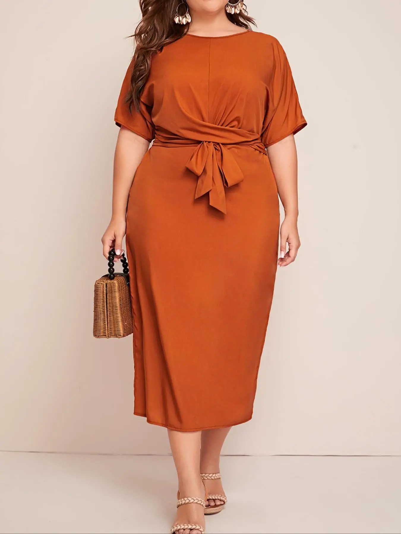 【Plus Size】 Solid Belted Batwing Sleeve Dress, Elegant Short Sleeve Round Neck Knot Front Dress for Summer, Women's Plus Clothing for Daily Wear
