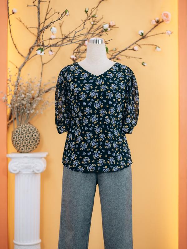 Tháng Ba săn sale thả ga săn đầm liền tay Áo trung niên TTV1698 Vải Voan lụa Thoáng mát  Cổ tim Tay lỡ Màu xanh hoa trắng và đen hoa Quý phái sang trọng Nữ Women áo trung