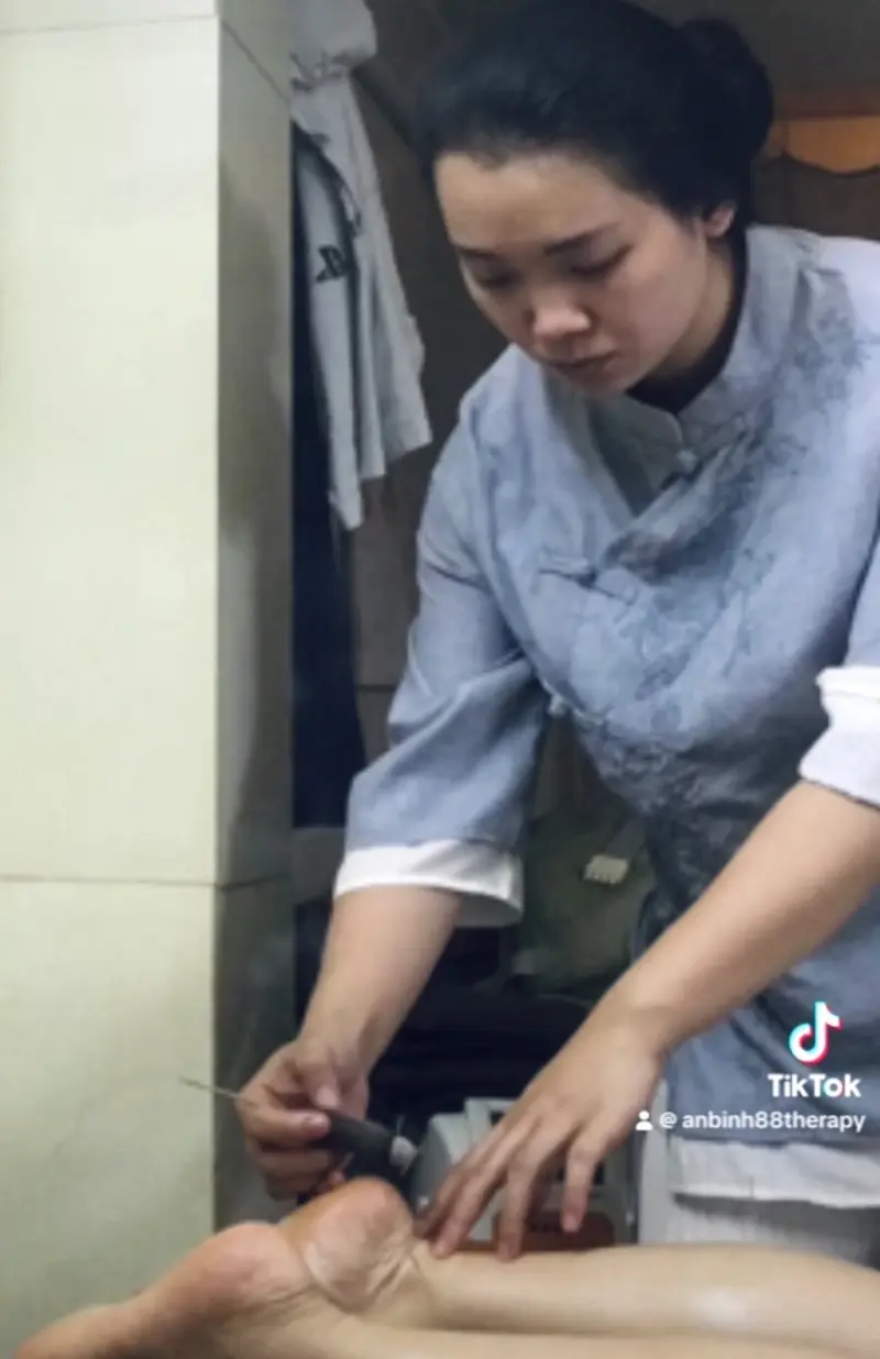 Product Introduction of Miếng dán ngải cứu vai gáy 4