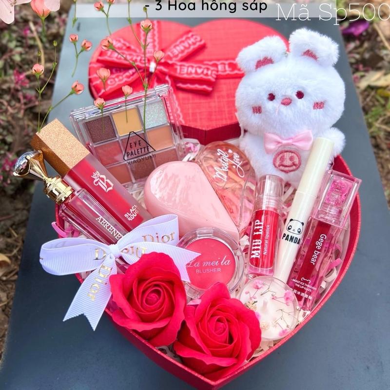 Combo quà tặng đẹp + son môi gấu bông + nước hoa + Mỹ phẩm