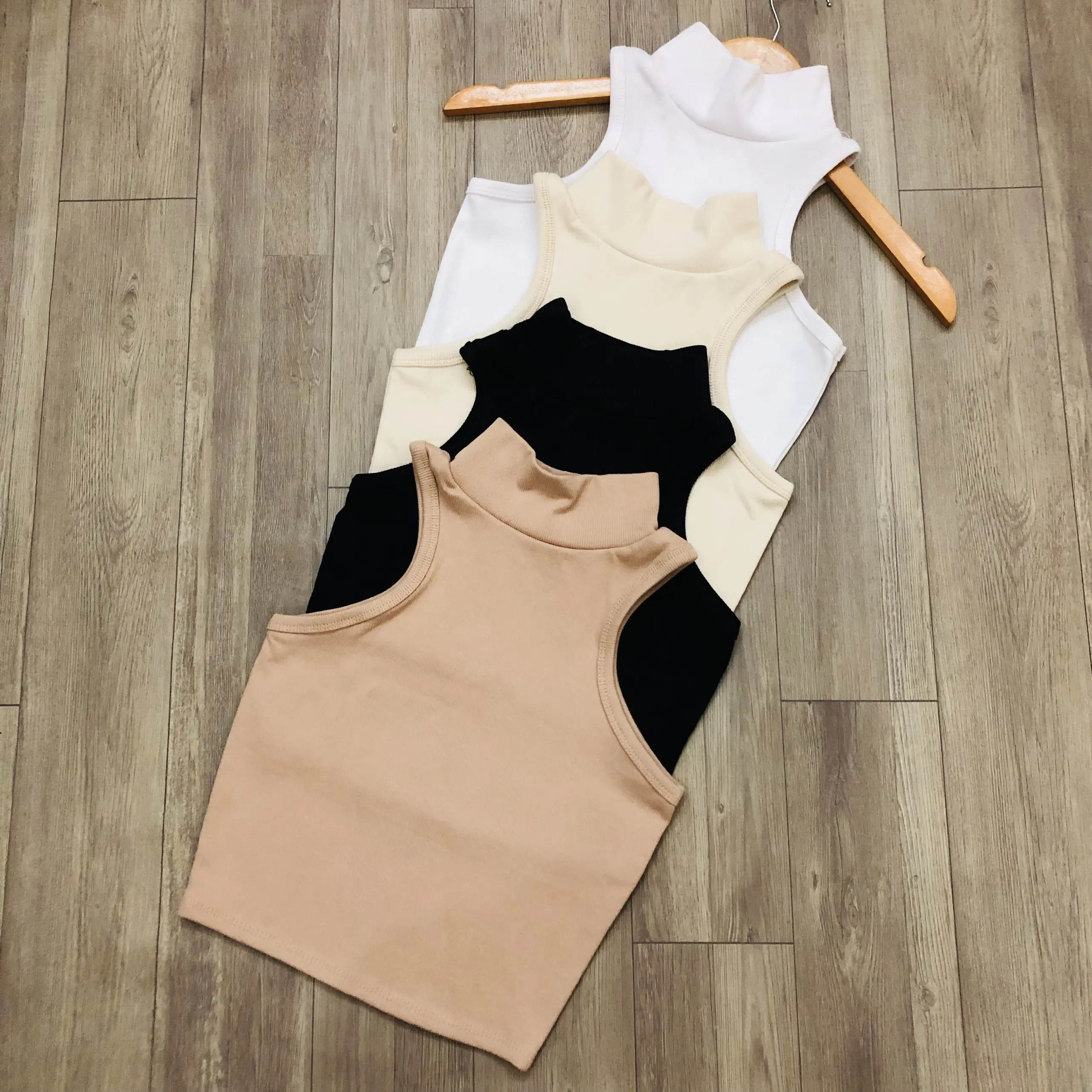 Áo croptop BA LỖ CỔ CAO 5p siêu hot | BigBuy360 - bigbuy360.vn Áo croptop BA LỖ CỔ CAO 5p siêu hot | BigBuy360 - bigbuy360.vn