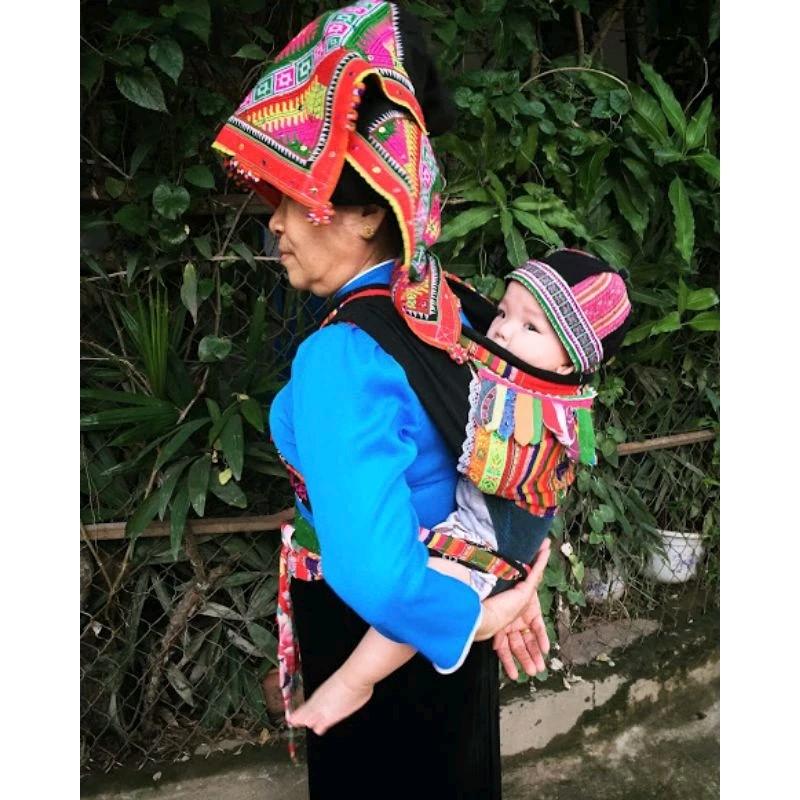 địu thổ cẩm dân tốc thái địu bé người thái