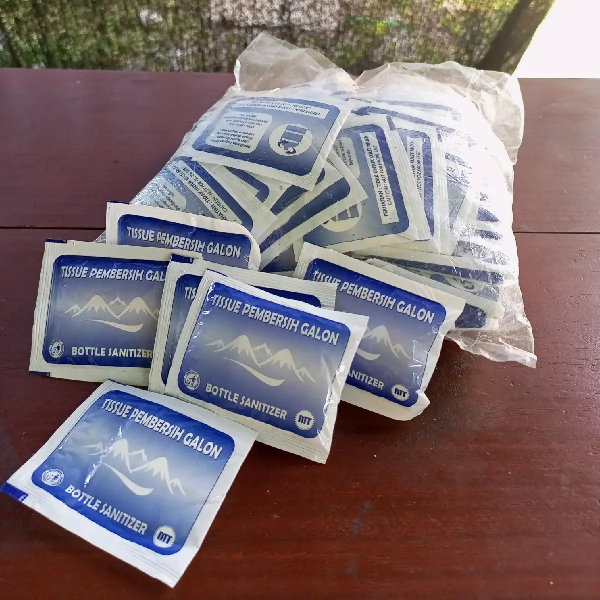 Tissue Pembersih Galon (100 pcs)