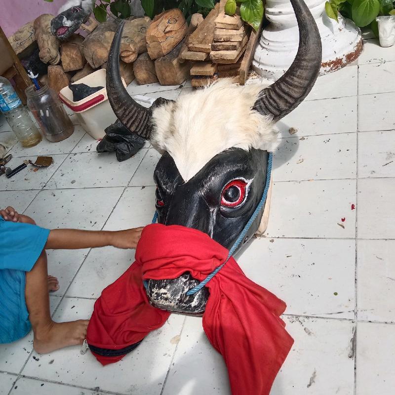 TOPENG BANTENGAN DEWASA 1