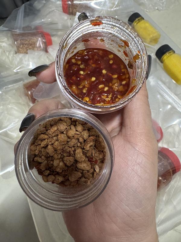 COMBO BÁNH TRÁNG MUỐI TÔM HỘT + ỚT RIM ĐỎ HOẶC XANH 4