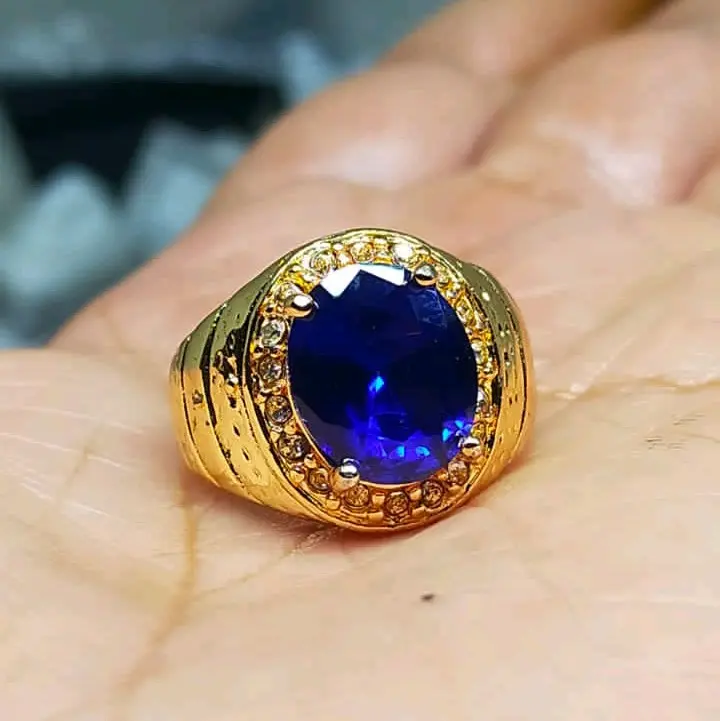 Cincin mewah