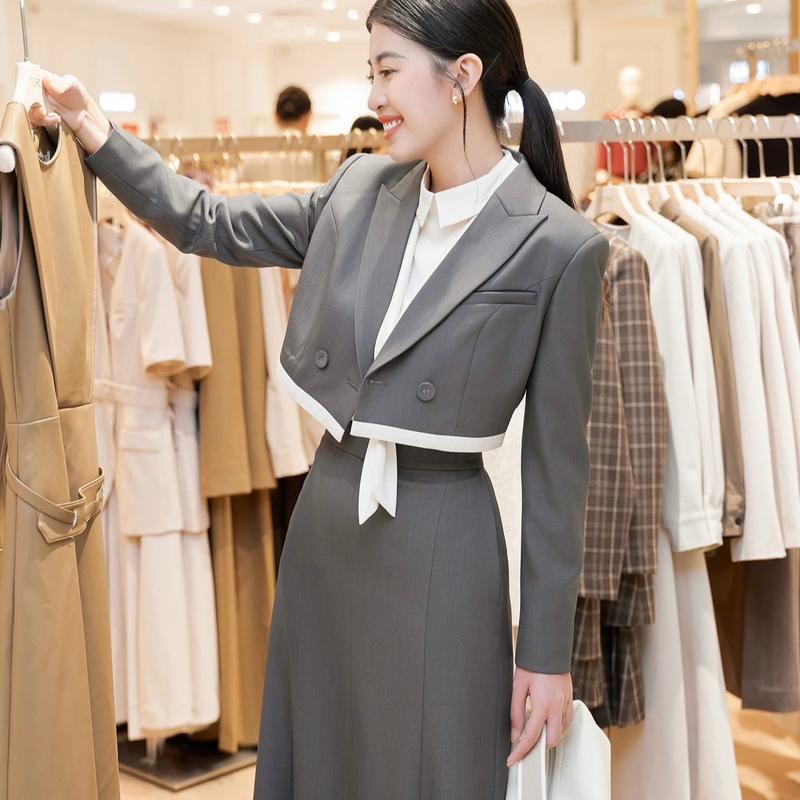 Sét Thiết Kế Hà Anh áo gile dáng lửng dài tay phối chân váy H39 cho Nữ - Women