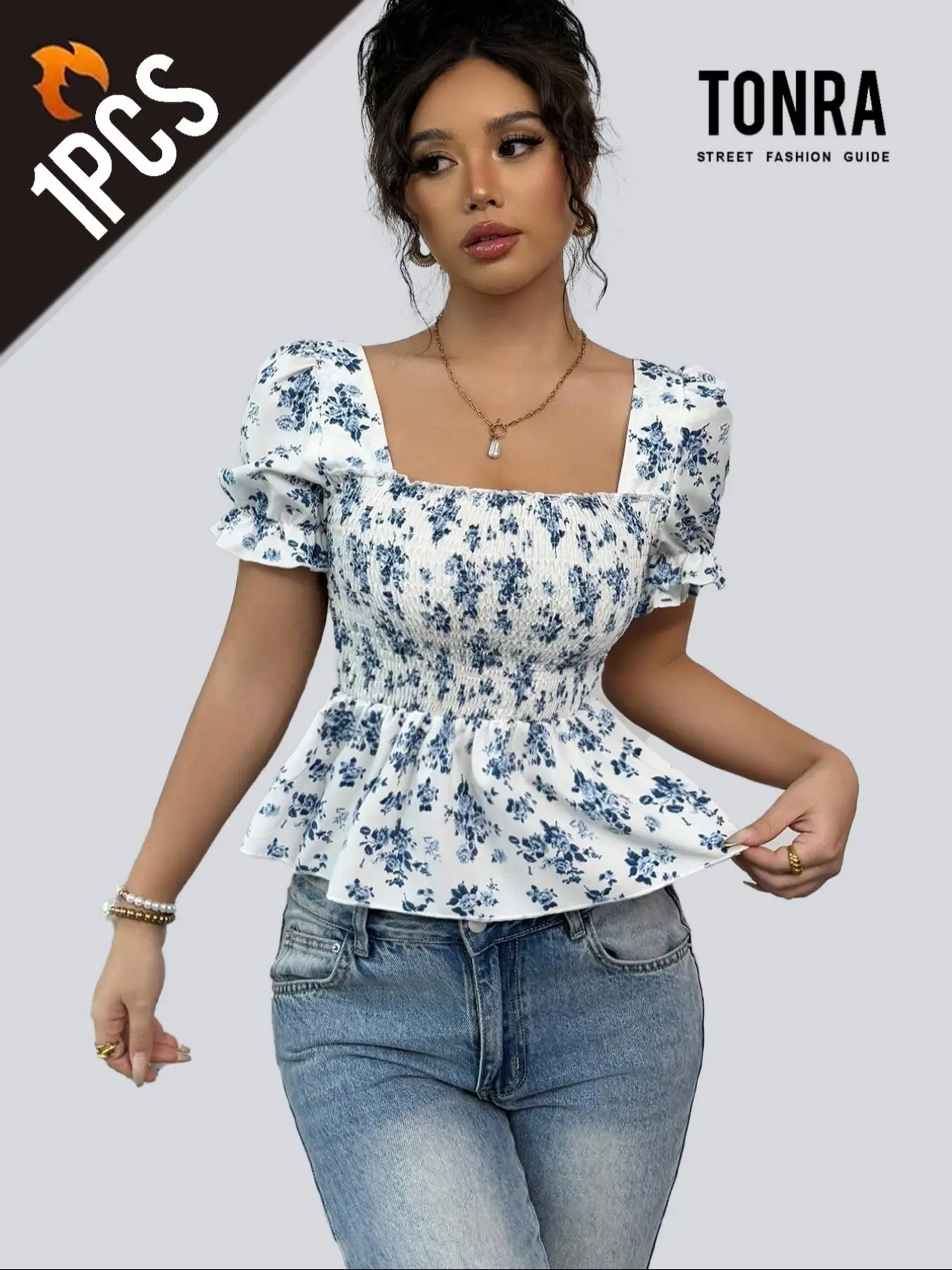 Women's Ditsy Floral Print Shirred Blouse, Boho Fashion Casual Short Sleeve Top for Daily Holiday Vacation Wear, Ladies Clothes for Summer