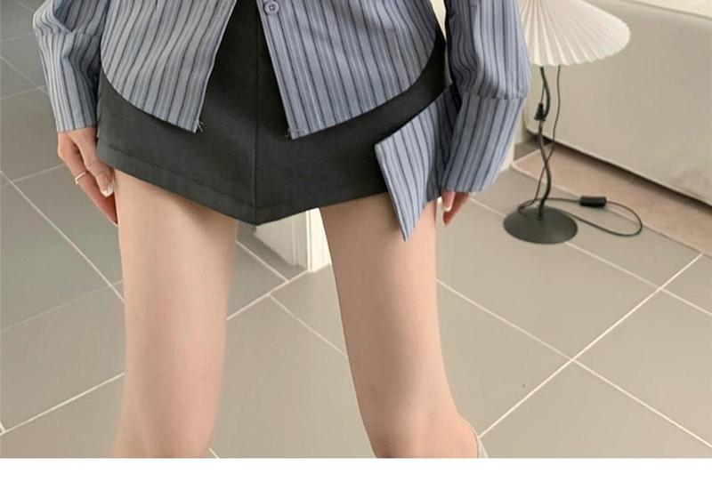 Product Introduction of Áo Khoác Sơ Mi Dài Tay Sọc Xanh, Phong Cách Cô Gái Nóng Bỏng, Thiết Kế Cao Cấp, Thích Hợp Cho Mùa Xuân Và Mùa Thu Của Phụ Nữ, Ôm Sát Eo, Dễ Thương Và Gợi Cảm, Áo, Dành Cho Nữ, Năm 2025 14