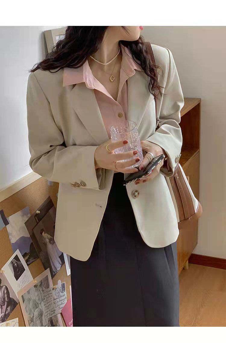 Product Introduction of 2025 Spring and Autumn Small Blazer Jacket for Women Casual Versatile British Style Gray Short Ins Suit Petite Top 11
