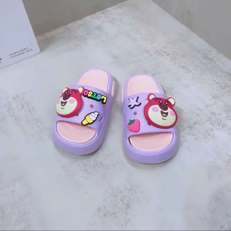Dép Trẻ Em Gấu Dâu Lotso Dễ Thương, Nhựa EVA Siêu Nhẹ, Siêu Mềm Cho Bé Gái 2 - 10 Tuổi. 4