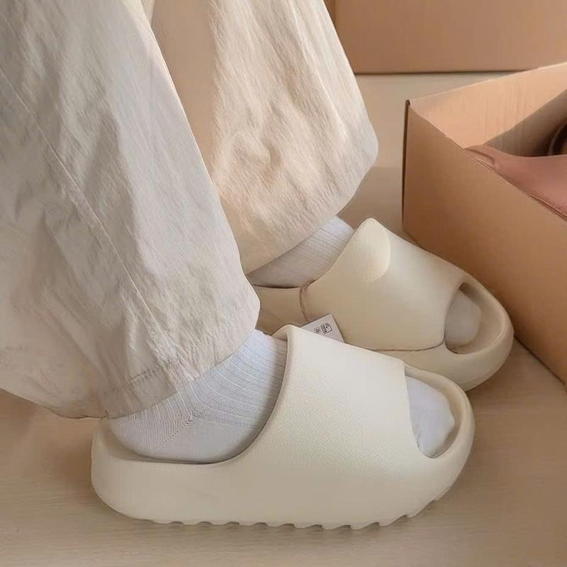 ( Tặng Vớ )Dép YZ Nhám Bản Cao Cấp - Dép Bánh Mì Quai Ngang Yz Slide Vân Nhám Đế Răng CưCao 5CM 2