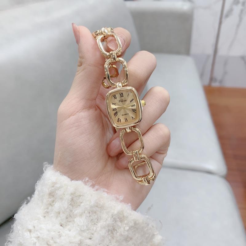 [NEW] Đồng hồ thời trang thiết kế không kim giây Velora dây xích thiết dạng lắc tay - DH01 Women Watch Voi 4