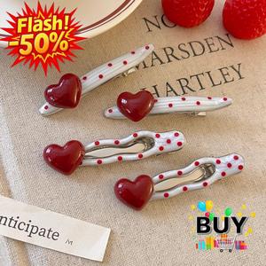 กิ๊บติดผม รูปหัวใจสีแดง สำหรับผู้หญิงและเด็กผู้หญิง กิ๊บติดผมลายจุด น่ารัก สไลเดอร์ผม ปิ่นปักผม เครื่องประดับผมแฟชั่น เครื่องประดับผมที่สวยงาม ความยาว 5.5 ซม. สวยๆ ประดับ