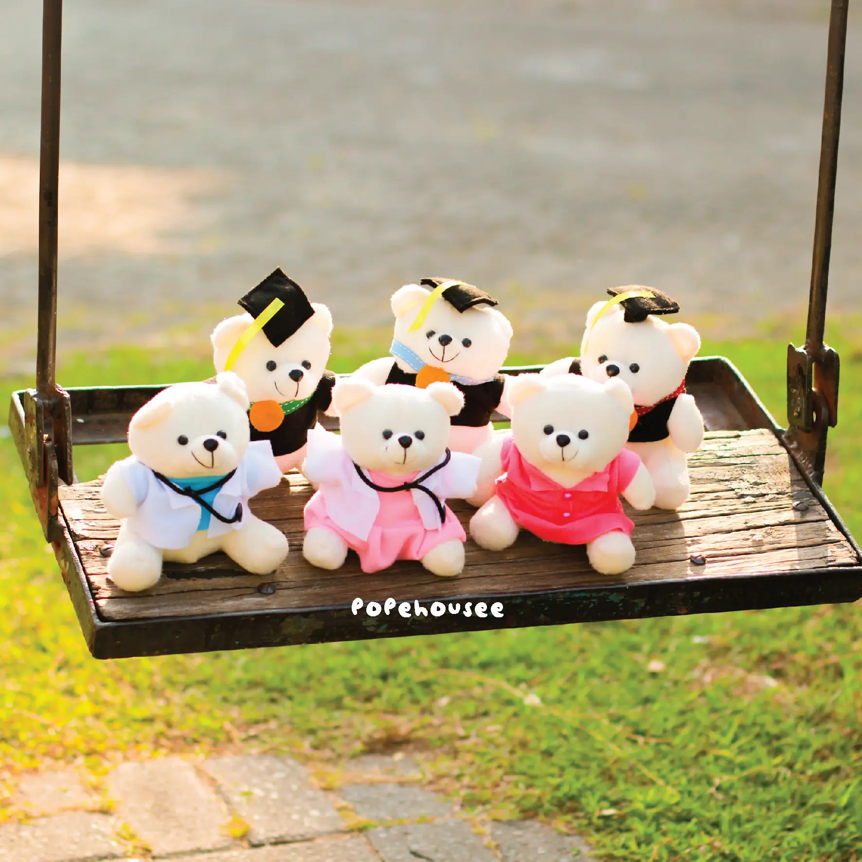 BONEKA PROFESI WEDDING TNI WISUDA DOKTER BHAYANGKARI BERUANG READY STOK GROSIR SOUVENIR HADIAH POLISI DOKTER AKPOL BRIMOB PERAWAT SUSTER BHAYANGKARI PERSIT HAKIM JAKSA TARUNA TARUNI GURU MURID SD SMP SMA GRADUATION BUKET BUNGA UANG TEDDY Imlek sincia DOLL