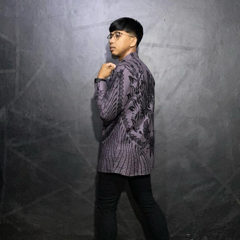 Taro kemeja batik slimfit berlapis furing baju batik pria lengan panjang 3