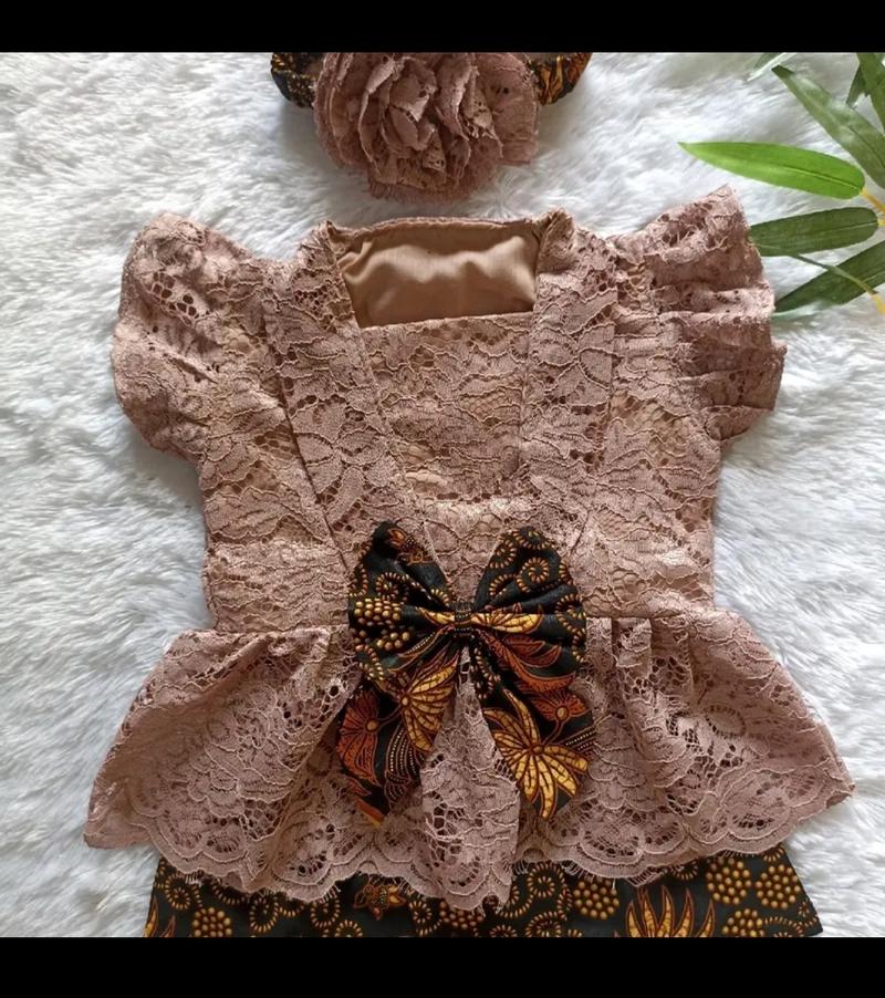Product Introduction of kebaya bayi dan anak warna moca//tedak sinten//kebaya bayi murah Parsel 0