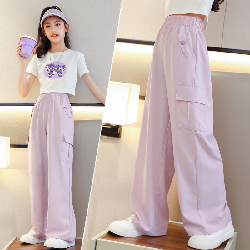 Product Introduction of Set quần túi hộp kèm áo croptop cho bé gái từ 15-45Kg, hình in cherry tím 2