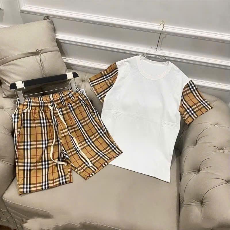 Bộ BBR kẻ tay chất liệu cotton cao cấp mềm mịn,thoáng mát Hottrend 2025 1