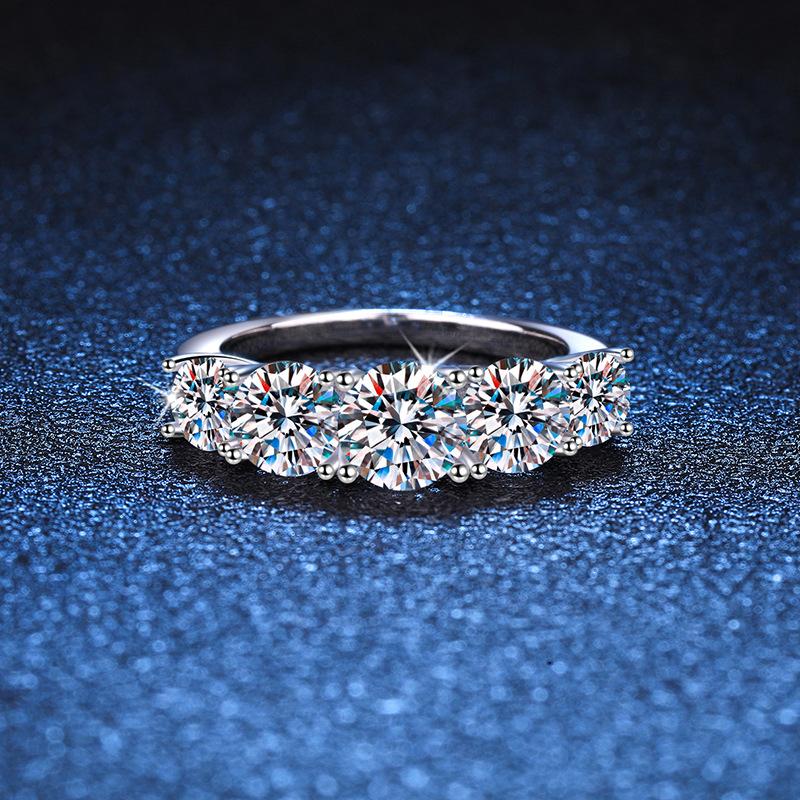 European & American Style S925 Sterling Silver Ring For Women D Color Moissanite Stackable Ring High Sense 3.6 Ct Moissanite Ring 2