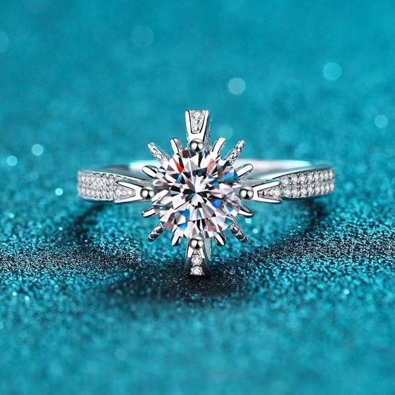 Product Introduction of NHẪN CẦU HÔN CAO 6 CHẤU VIÊN 6li5 Shop Gemme - Z11 5