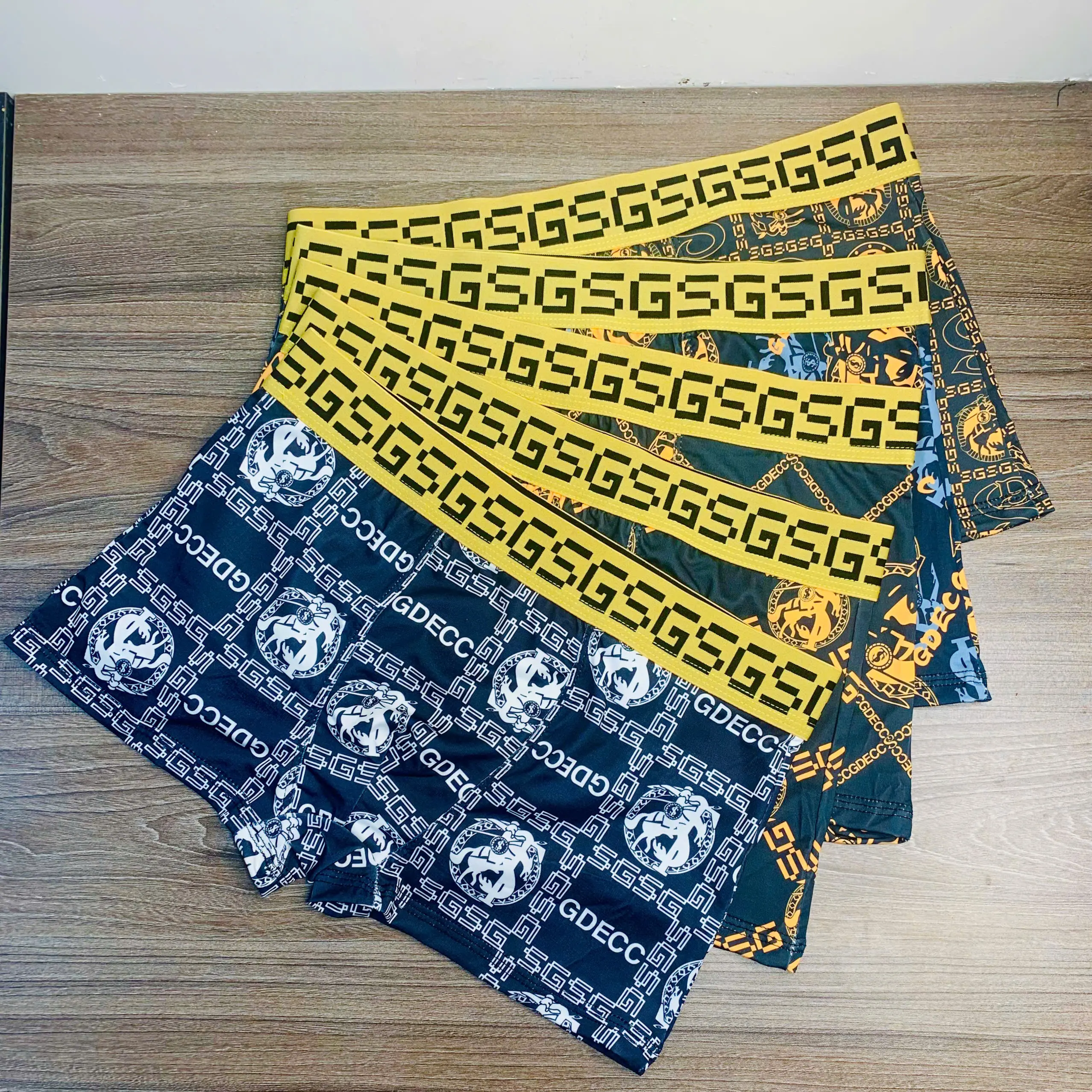 Combo 4 quần sịp đùi nam Hoàng Gia [Hàng Loại 1], quần lót nam thun lạnh cao cấp , quần lót nam boxer, quần sịp nam, quần ship nam,quần xì nam, quần sịt nam, quan lot nam