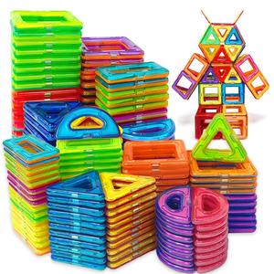 Juguete de Bloques de Construcción de Color Aleatorio para Niños, Ladrillos para Construcción de Modelos 3D, Juguete para Entrenamiento de Habilidades Creativas y Prácticas, El Mejor Regalo de Cumpleaños