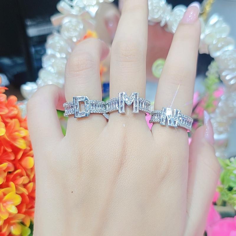 NCT - Nhẫn mặt chữ cái xi BK đính đá baguet sáng đẹp có đóng mộc