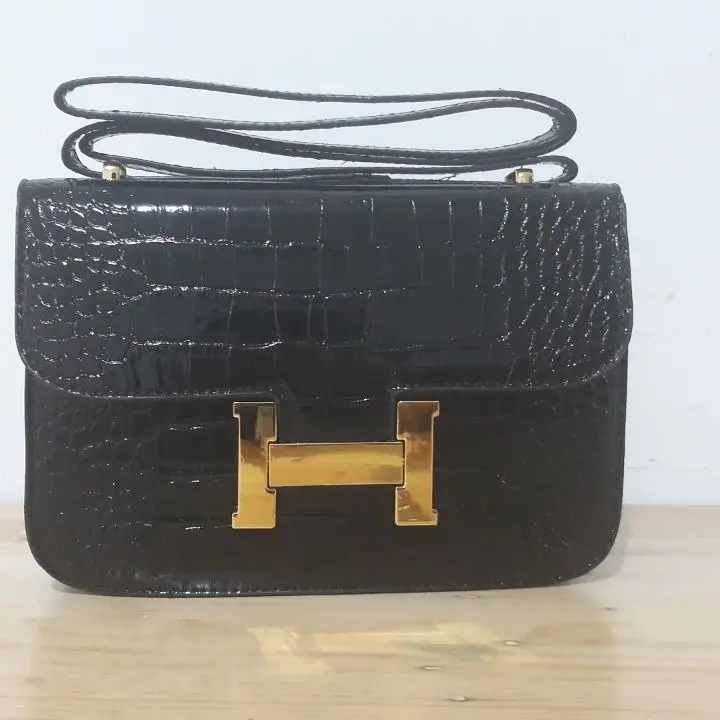 WCCEA Fashion Tas Selempang Wanita Slingbag Cewek Barang Import Bahan Premium Kulit PU 1