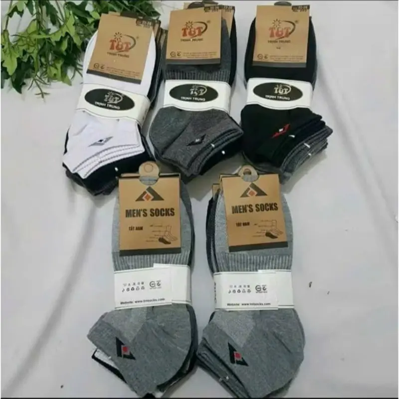 Combo 10 đôi Tất nam cổ ngắn mix 5 màu, cổ cao 1 màu, cổ cao nhiều màu   tất phù hợp cho size từ 37-43 tất co giãn tốt, thoáng khí thấm hút mồ hôi tốt 0