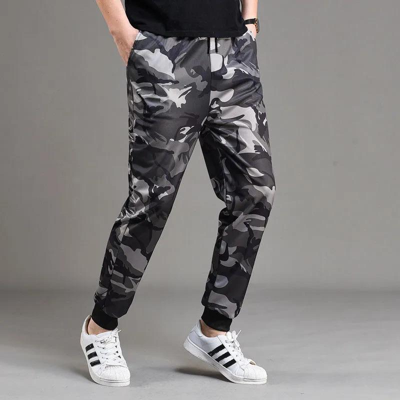 Product Introduction of Autumn Trousers Men Stretch Camouflage Pant Casual Leg Fitting Sweatpants Loose Wear-resistant Trousers 3