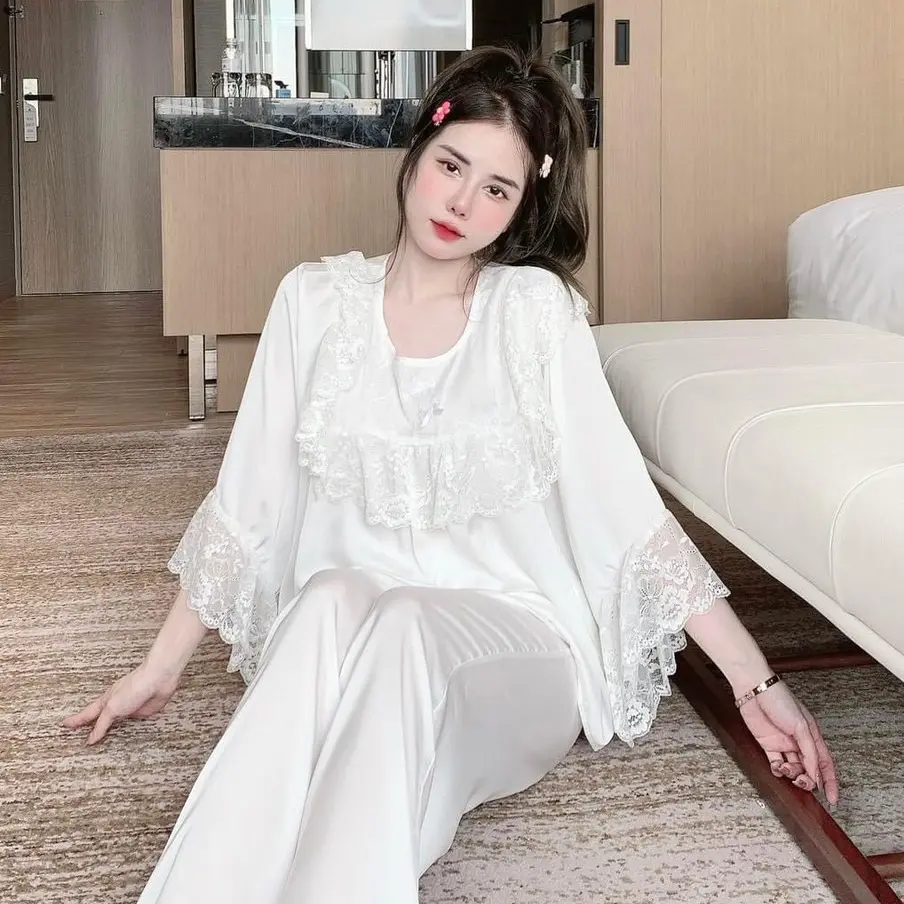 Sét đồ ngủ áo tay lững kiểu dơi, chất lụa latin mềm mát, hoạ tiết ren đơn giản cực xinh