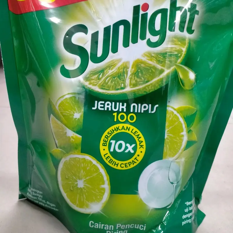 sunlight jeruk nipis 910ml Cair 1