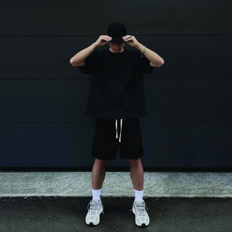 Product Introduction of BOXY TEE 3 COLORS VER2-Áo Thun Trơn Form Boxy Cubis Label Menswear Cổ Tròn aothun basic 12