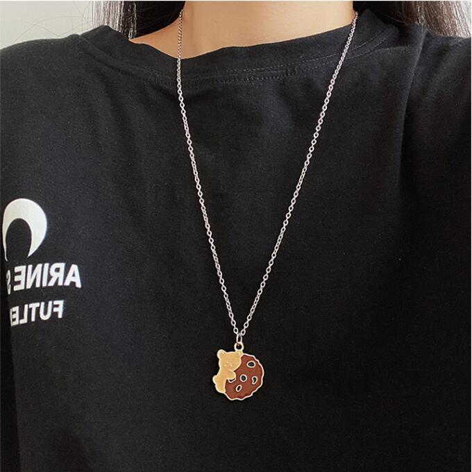 Product Introduction of 2025 Cute Cartoon Sweatshirt Chain Accessories Sweater Necklace Couple Versatile Simple Korean Style Ins Female Student Pendant 3