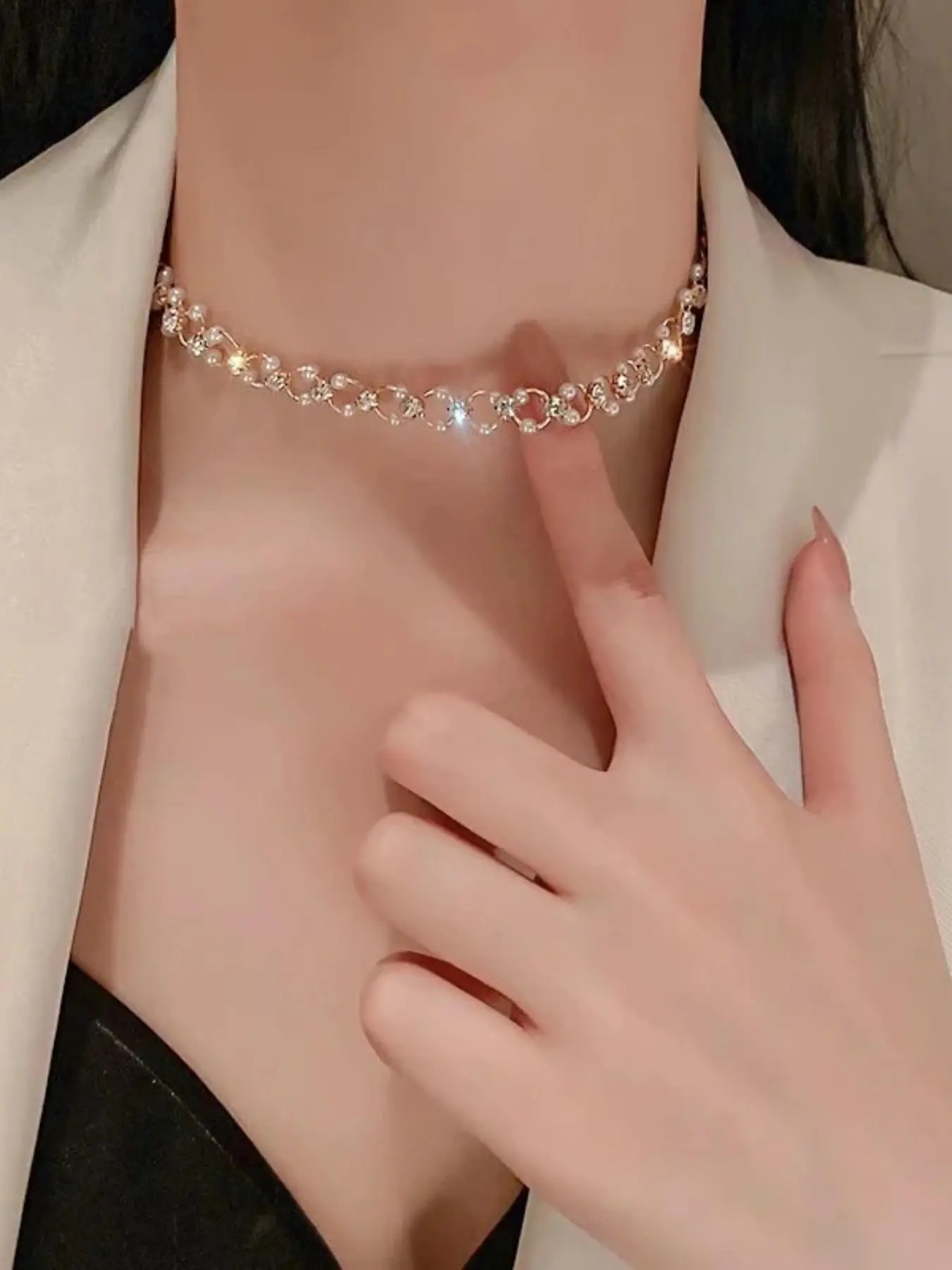 Women's Faux Pearl & Rhinestone Decorated Choker Necklace, Clavicle Chain Necklace for Women & Girls, Fashion Jewelry for Party, Daily Decor, Trendy All-match & Exquisite Jewelry for Gift