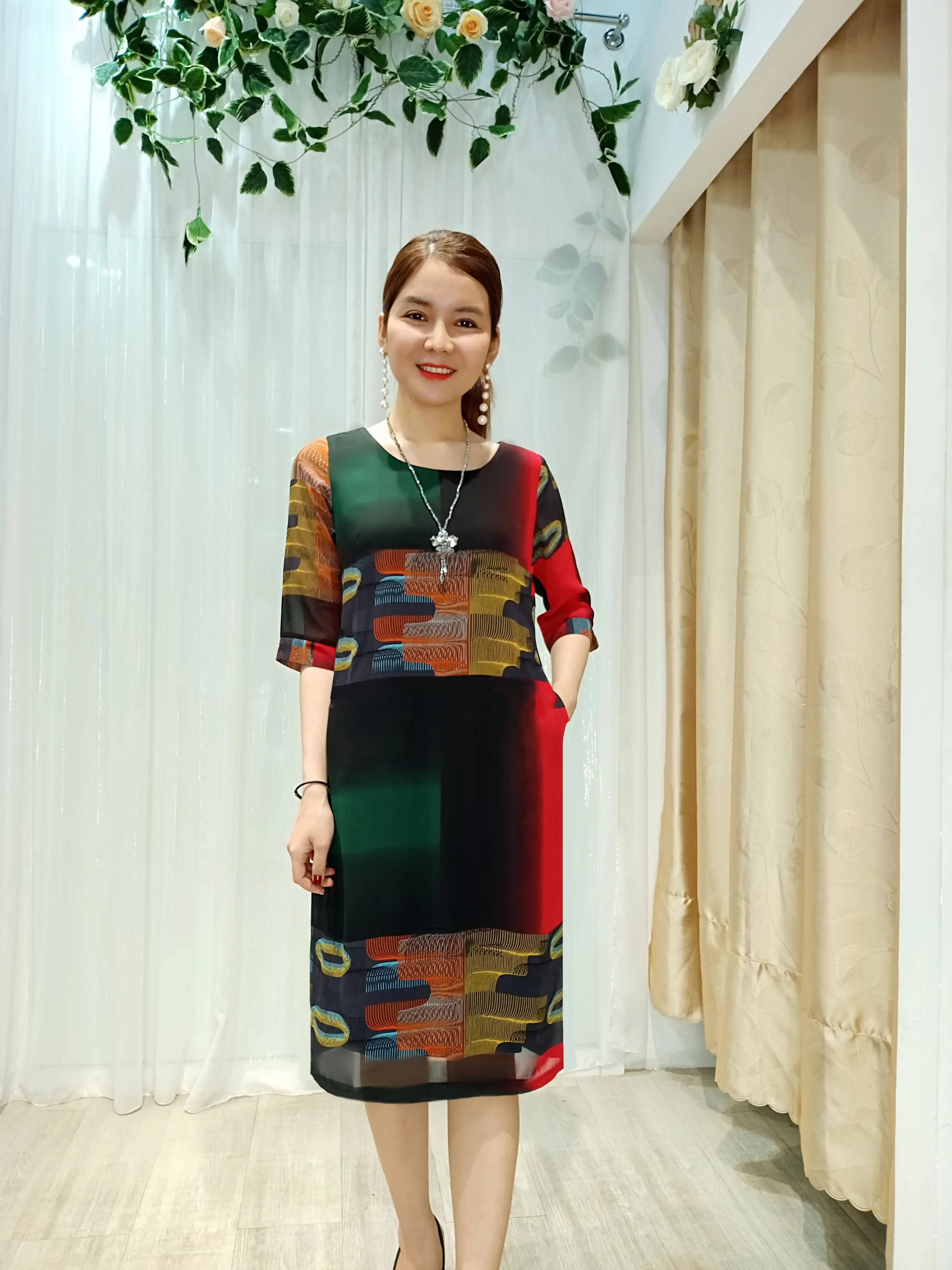 Đầm suông trung niên xinh đẹp mã D146