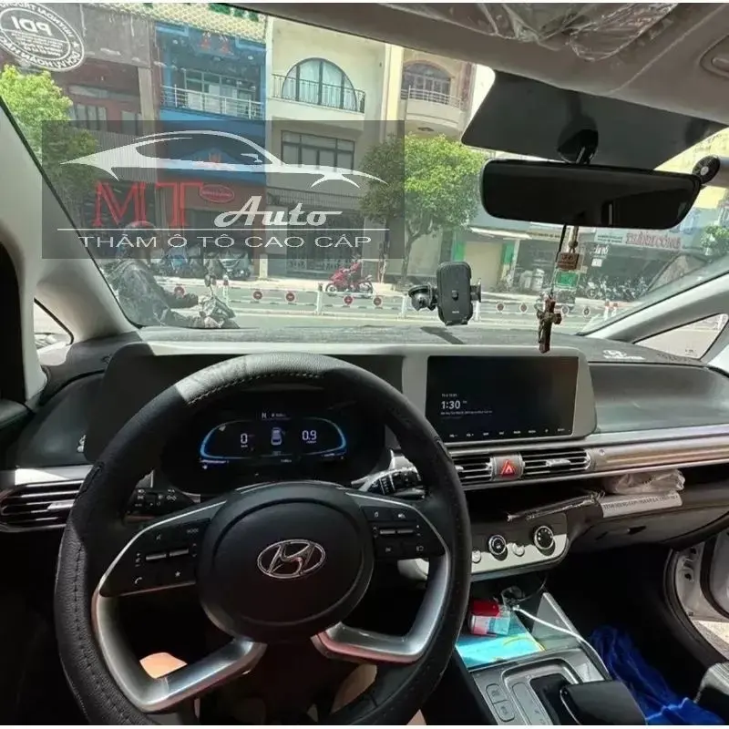 Thảm taplo Hyundai Stargazer 2022-2024