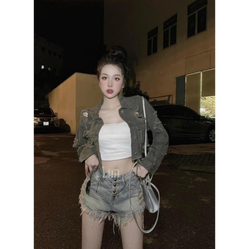QUẦN SOOC NỮ 4 CÚC KHUY ĐỒNG RÁCH TUA RUA,QUẦN SHORT NỮ RÁCH PHỐI 2 TÚI LƯNG CAO ÔM BODY SIÊU HOT 3